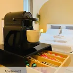 شقة Modernes Apartment/zentrum/wi-fi/parkplatz *