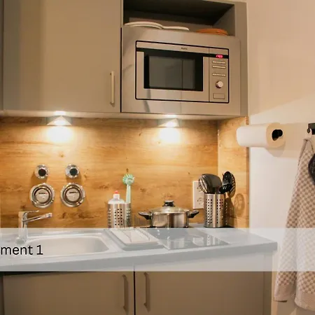 Modernes Apartment/zentrum/wi-fi/parkplatz Apartamento